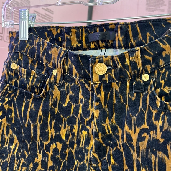 7FAM Leopard Skinny Jeans - Picture 8 of 8